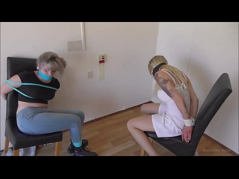 ❤️ Ferslave / fêstbûn en gagged / famke yn need ☑ Kwaliteitsseks by porno fy.klassikaprint.ru ❤