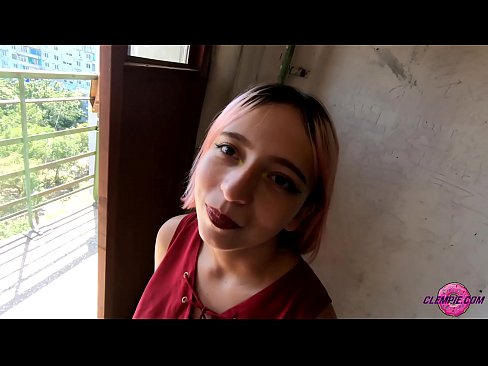 ❤️ Studint Sensual sûget in frjemdling yn 'e bûtenwrâld - Cum op syn gesicht ☑ Kwaliteitsseks by porno fy.klassikaprint.ru ❤